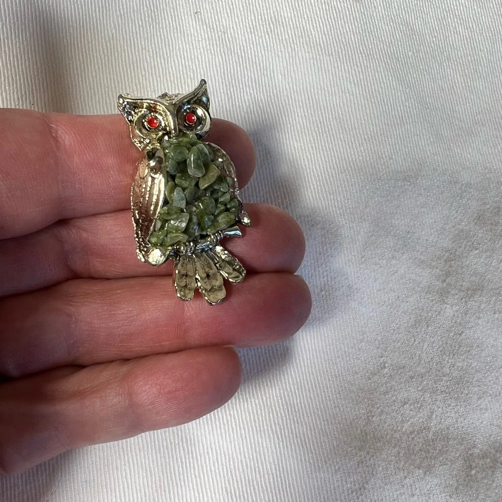 Vintage Owl Brooch‎ With Stones